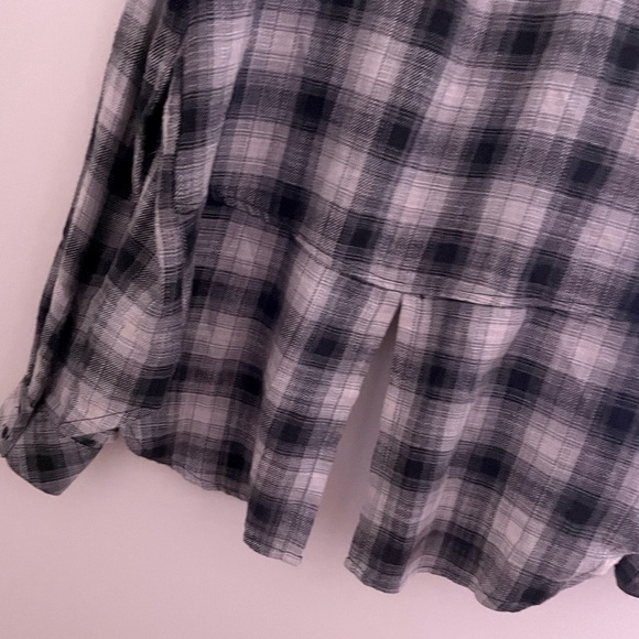 Plaid Women’s Shirt - Black and White - Picture 10 of 11